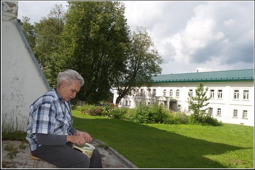 ������� ������� �.